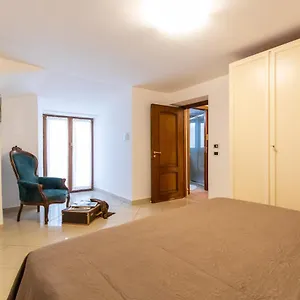 https://bb-medina-central.hotels-amalfi.com